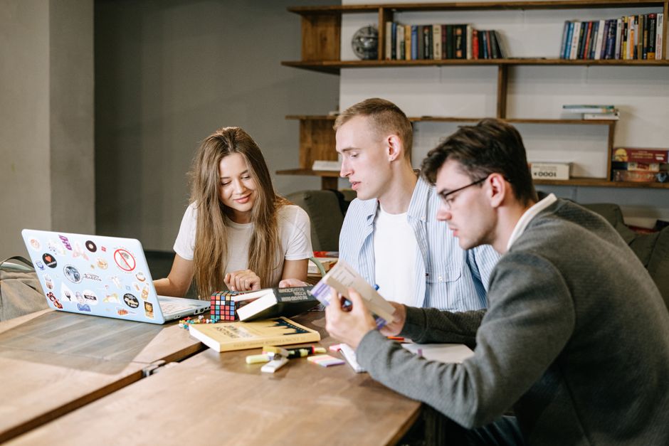 Englisch Kurs – Prüfungsvorbereitung mit Lernplan